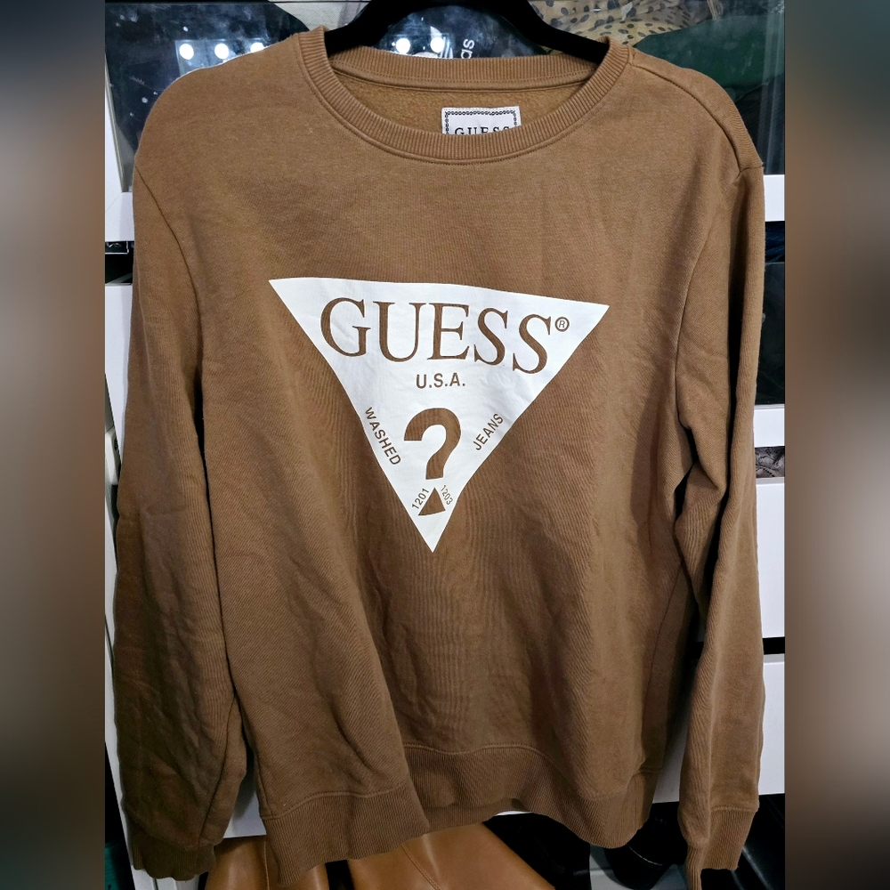 GUESS Medium Caramel Brown Logo Sweater